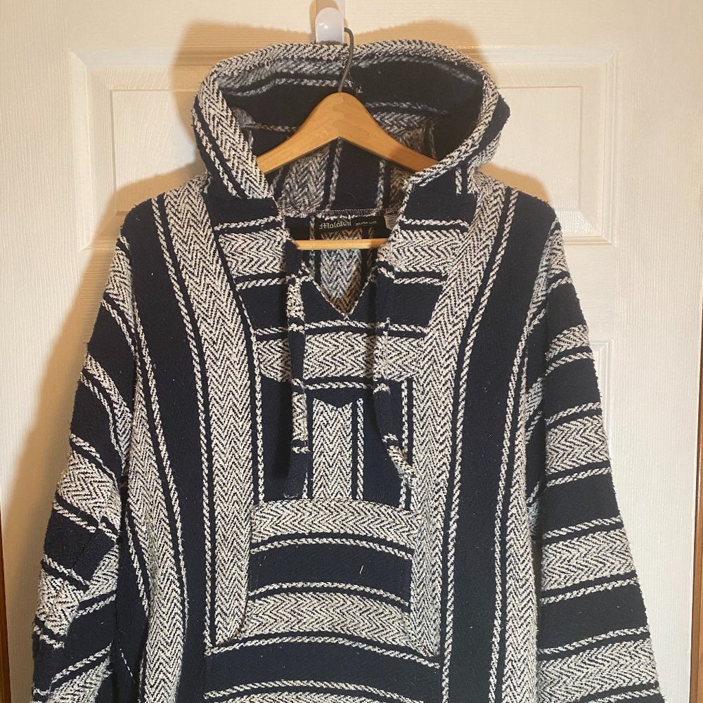 Surf Shop Pullover